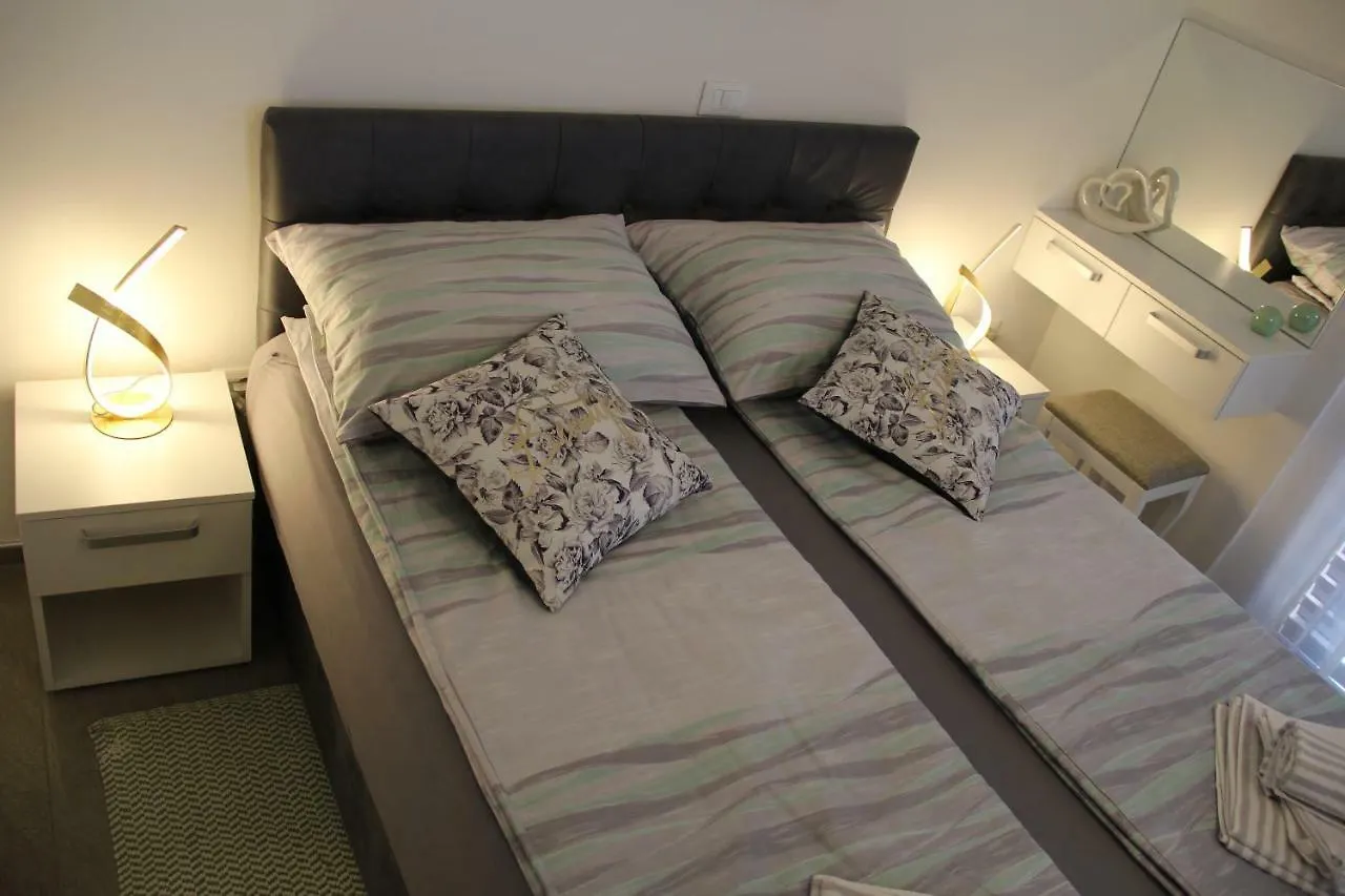 Villa Slavica Poreč Apartment